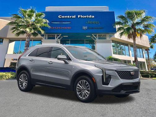Argent Silver Metallic 2024 Cadillac XT4 Premium Luxury