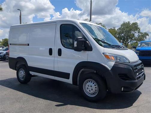2025 RAM ProMaster 1500 Low Roof