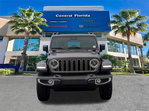 2025 Jeep Wrangler 4-Door Sahara 4x4