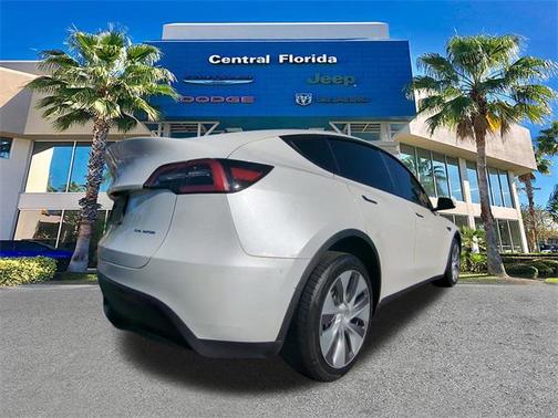 2023 Tesla Model Y Long Range Dual Motor All-Wheel Drive