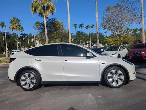 2023 Tesla Model Y Long Range Dual Motor All-Wheel Drive