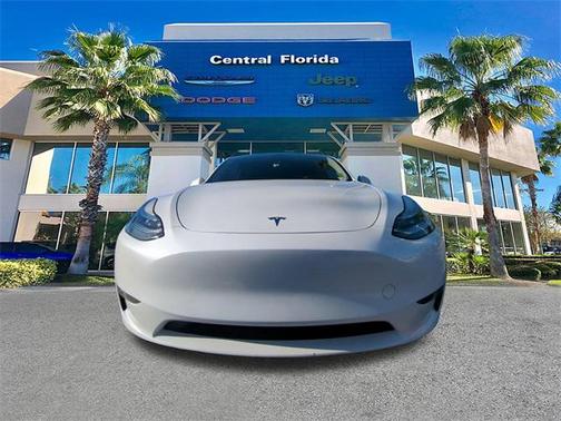 2023 Tesla Model Y Long Range Dual Motor All-Wheel Drive