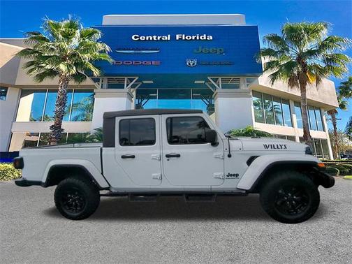 2023 Jeep Gladiator Sport