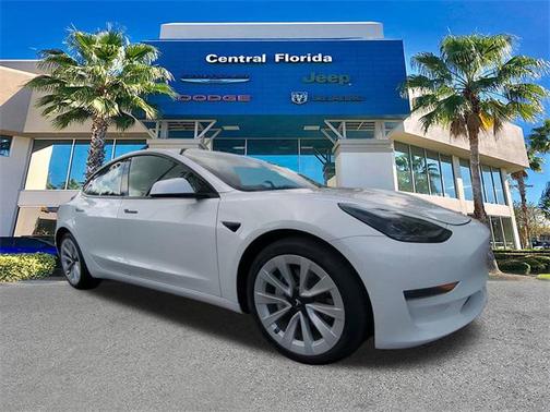 2023 Tesla Model 3 Standard Range