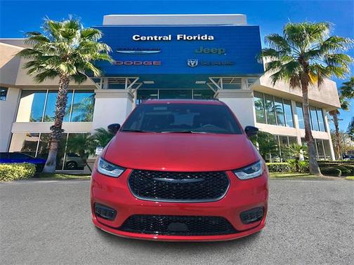 2025 Chrysler Pacifica Limited