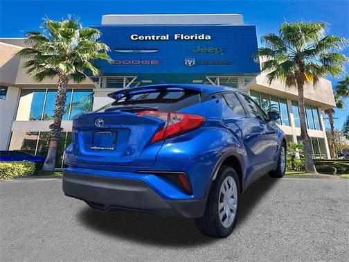 2020 Toyota C-HR LE