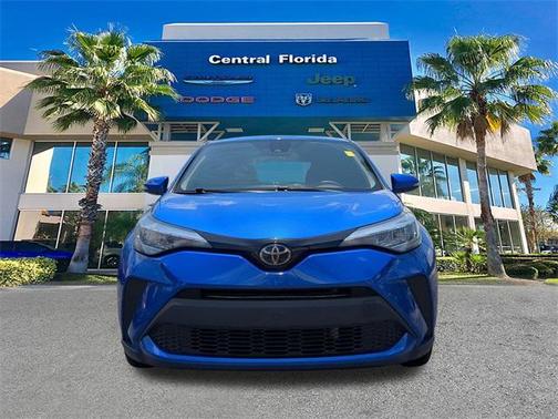 2020 Toyota C-HR LE
