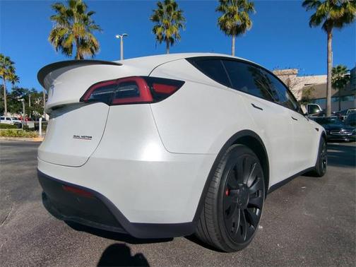 2023 Tesla Model Y Performance Dual Motor All-Wheel Drive