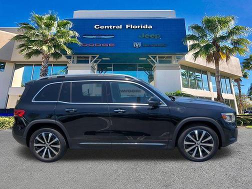 Night Black 2022 Mercedes-Benz GLB 250 Base