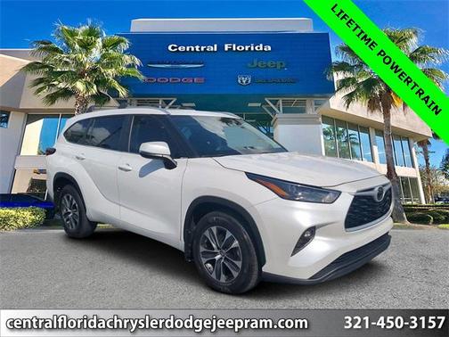 2024 Toyota Highlander XLE