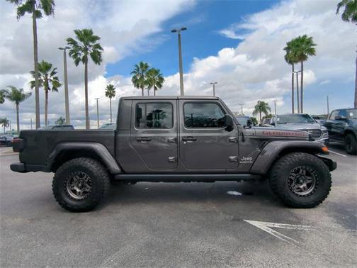 2022 Jeep Gladiator Overland