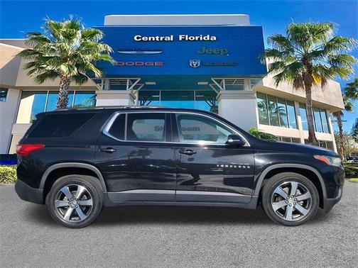 2021 Chevrolet Traverse LT Leather