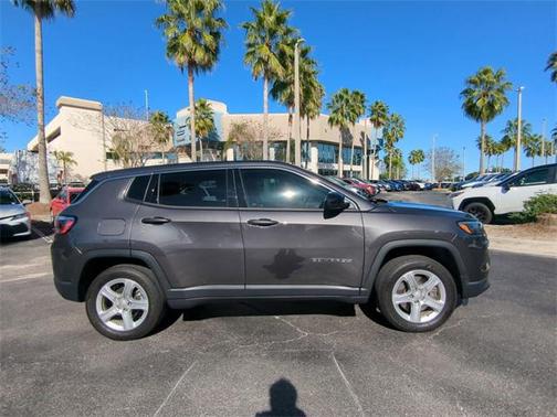 2023 Jeep Compass Sport