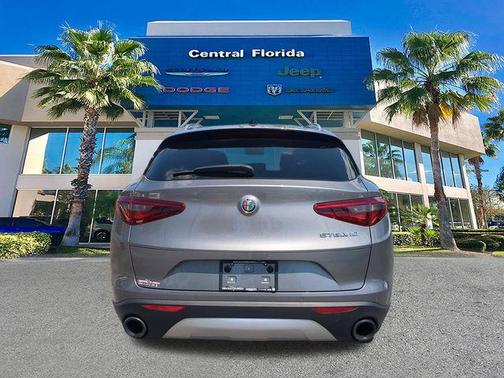 Stromboli Gray Metallic 2021 Alfa Romeo Stelvio Base