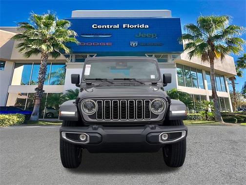 2025 Jeep Wrangler 4-Door Sahara 4x4