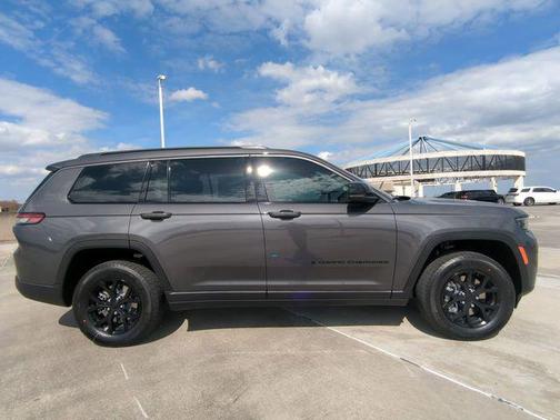 2026 Jeep Grand Cherokee L Altitude