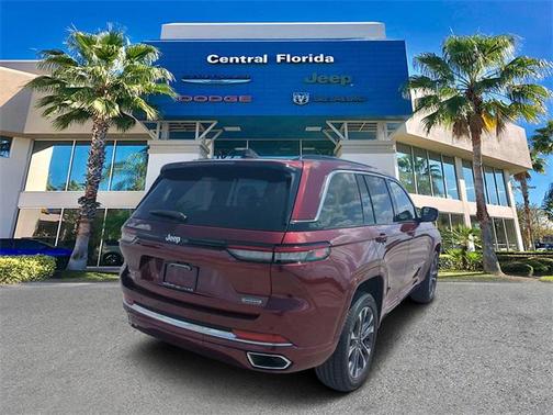 2025 Jeep Grand Cherokee Overland