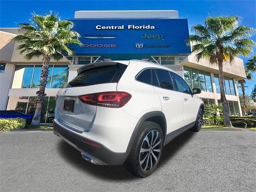 2021 Mercedes-Benz GLA 250 Base 4MATIC