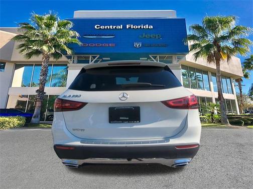 2021 Mercedes-Benz GLA 250 Base 4MATIC