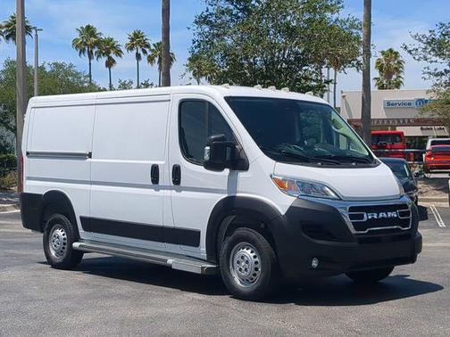 Bright White Clearcoat 2025 RAM ProMaster 2500 Tradesman
