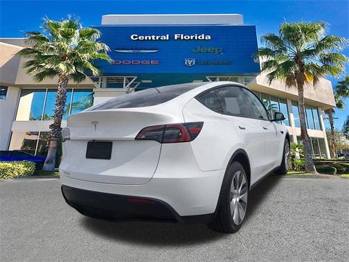 2023 Tesla Model Y Long Range Dual Motor All-Wheel Drive