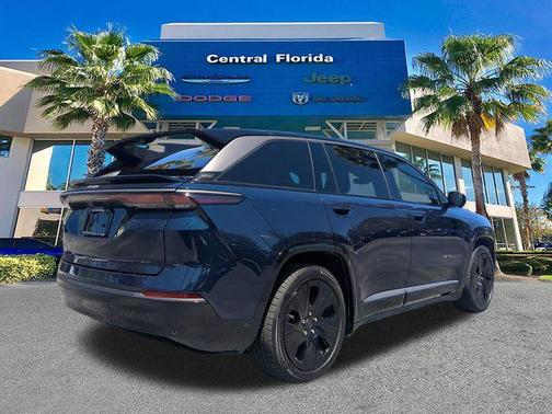 Fathom Blue Pearlcoat 2025 Jeep Wagoneer S Launch Edition