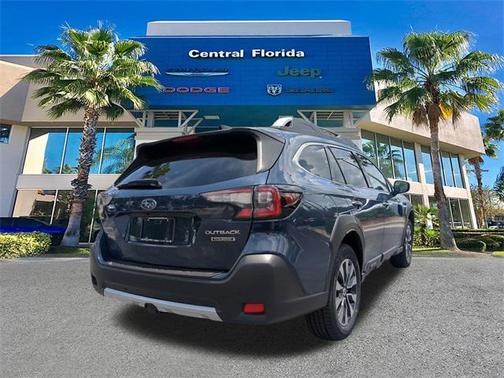 2023 Subaru Outback Touring