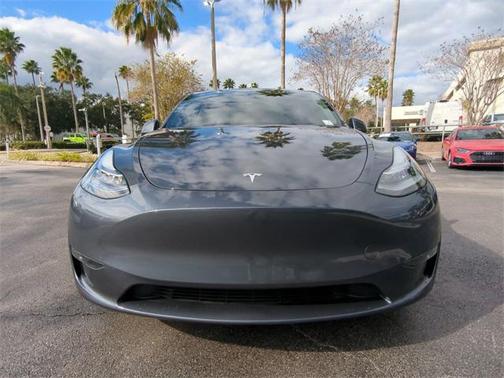 2023 Tesla Model Y Long Range Dual Motor All-Wheel Drive