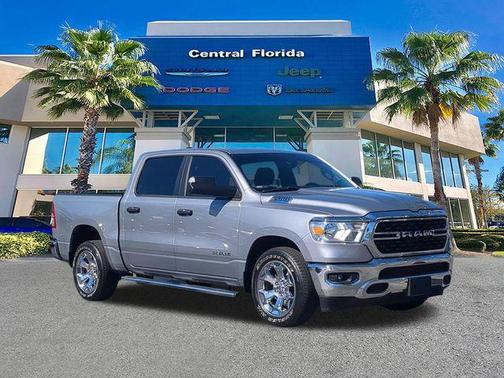 Billet Silver Metallic Clearcoat 2024 RAM 1500 Big Horn/Lone Star