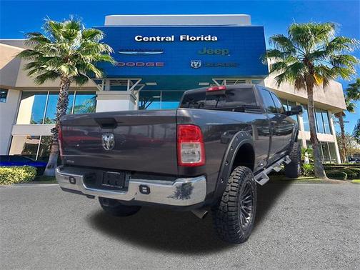 2019 RAM 2500 Tradesman Crew Cab 4x4 8' Box