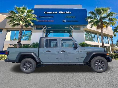 2025 Jeep Gladiator Sport S