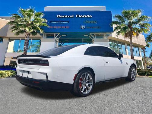 White Knuckle 2024 Dodge Charger Daytona R/T Scat Pack