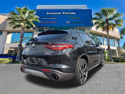 2022 Alfa Romeo Stelvio Ti