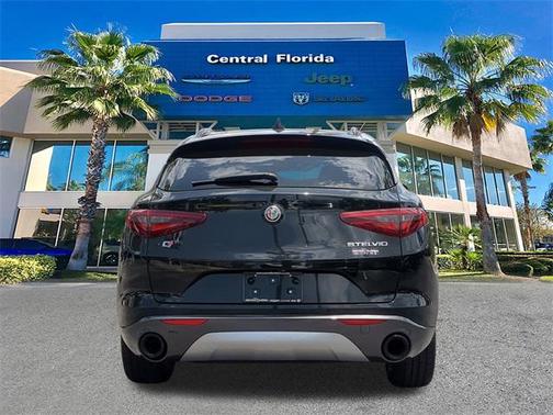 2022 Alfa Romeo Stelvio Ti
