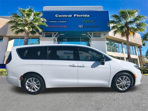 2026 Chrysler Pacifica L