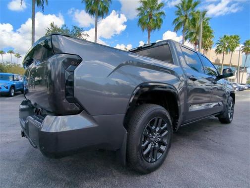 2022 Toyota Tundra Platinum