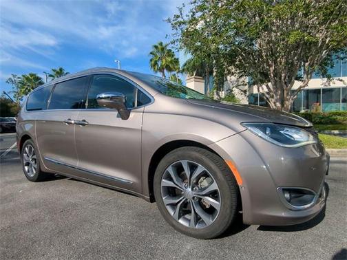 2017 Chrysler Pacifica Limited