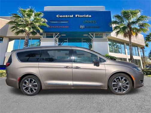 2017 Chrysler Pacifica Limited