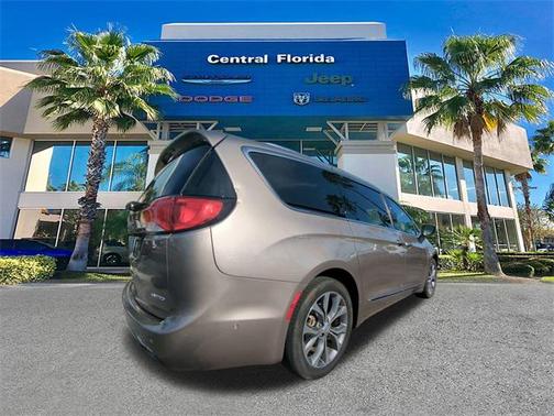 2017 Chrysler Pacifica Limited