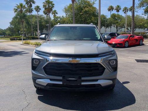 Sterling Gray Metallic 2025 Chevrolet Trailblazer LT