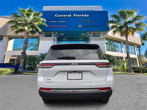 2023 Jeep Grand Cherokee 4xe Base