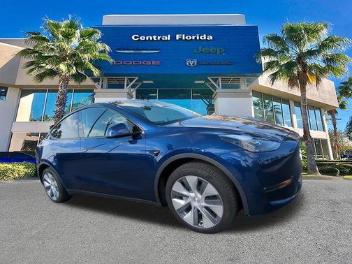 2024 Tesla Model Y Long Range Dual Motor All-Wheel Drive