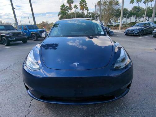 2024 Tesla Model Y Long Range Dual Motor All-Wheel Drive