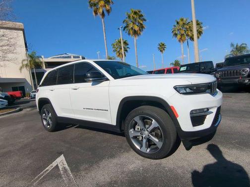 2023 Jeep Grand Cherokee 4xe Base