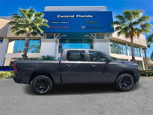 2025 RAM 1500 Warlock Crew Cab 4x4 5'7' Box