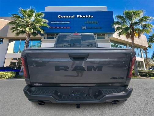 2025 RAM 1500 Warlock Crew Cab 4x4 5'7' Box