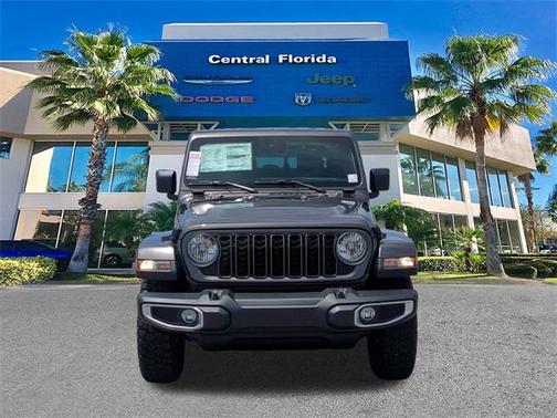 2025 Jeep Gladiator High Tide