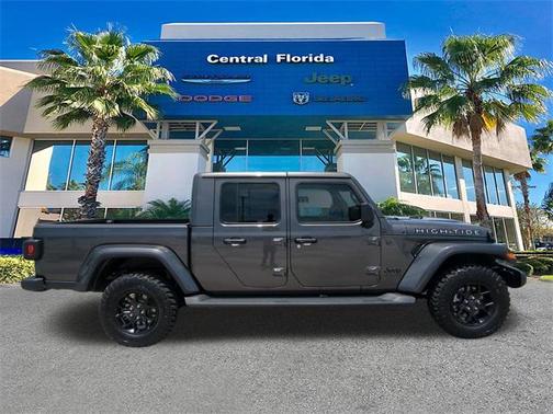 2025 Jeep Gladiator High Tide