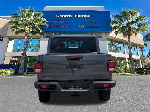 2025 Jeep Gladiator High Tide