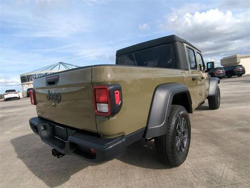 2026 Jeep Gladiator Sport S